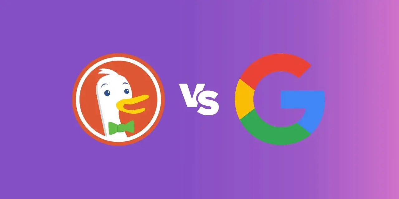 DuckDuckGo vs Google: porównanie dwóch wyszukiwarek. Kaczka w muszce kontra kolorowe G.