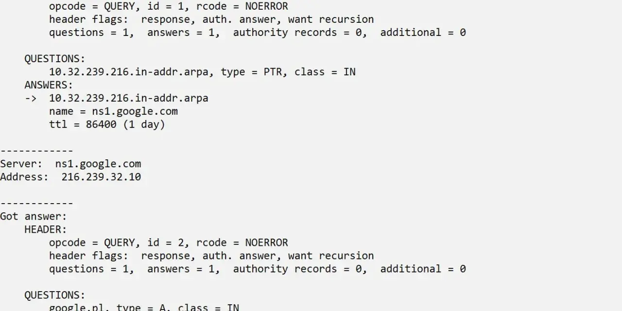 Wynik zapytania nslookup dla google.pl, pokazujący konfigurację strefy DNS i czas TTL rekordu A.