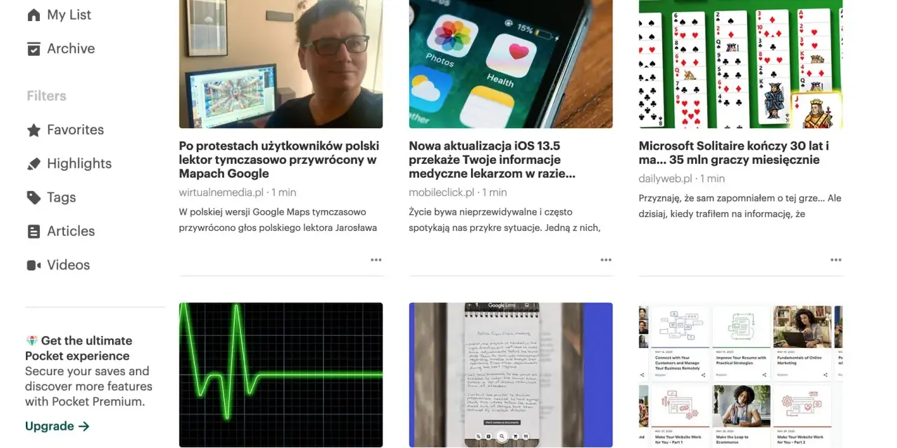 Zapisane strony: artykuły o protestach w Google Maps, aktualizacji iOS, grze Solitaire, EKG w Apple Watch, tłumaczeniu notatek i szkoleniach online.