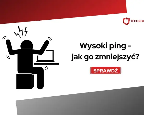 Zirytowana osoba przy komputerze. Wysoki ping – jak go zmniejszyć? Dowiedz się, od czego zależy ping i jak poprawić połączenie.