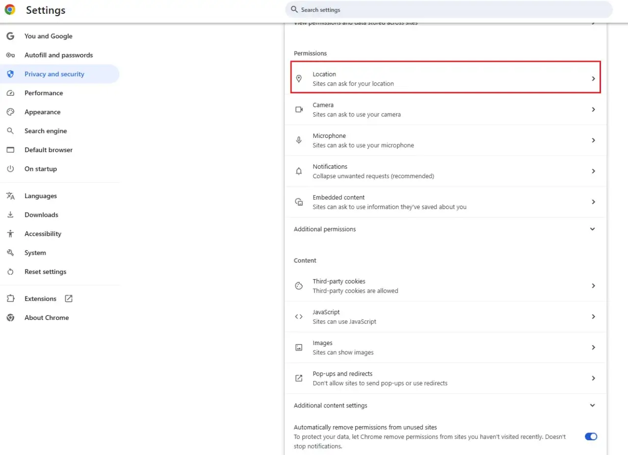 Ustawienia Chrome: sprawdzanie lokalizacji. Możesz zarządzać uprawnieniami stron do używania Twojej lokalizacji, kamery, mikrofonu i innych.